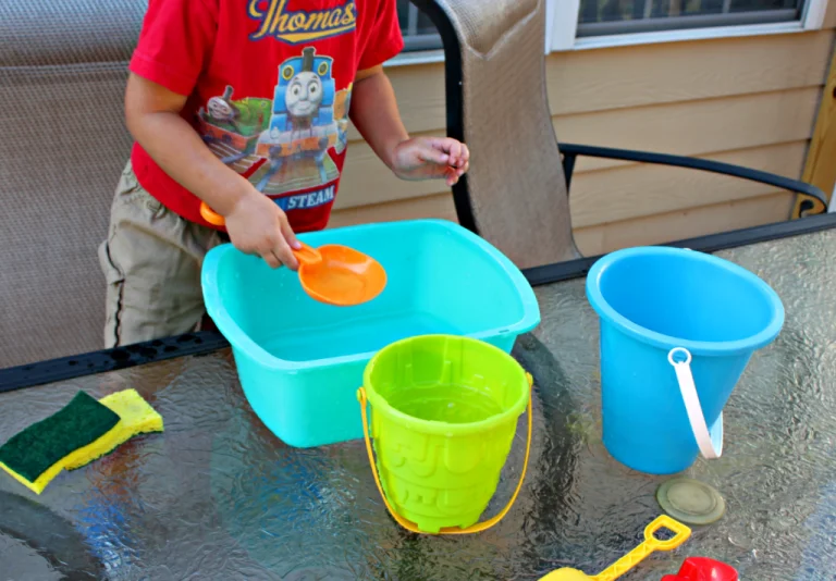 20 Fun Big and Small Activities for Preschool - OhMyClassroom.com