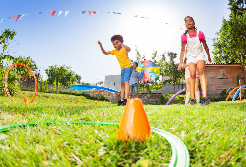 25 Excellent Outdoor Games for 4 - 5 Year Olds - OhMyClassroom.com