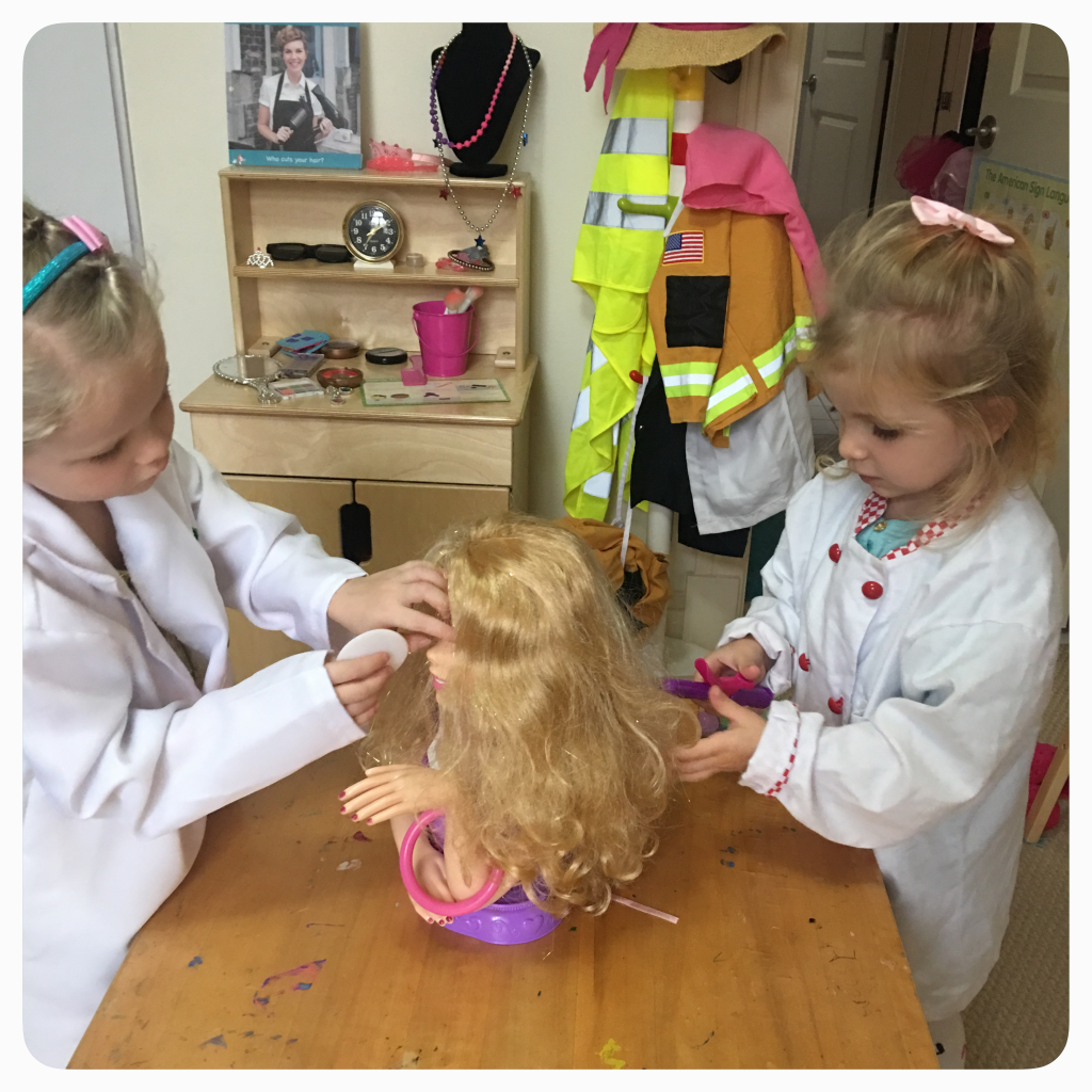 23 Examples of Dramatic Play for Preschoolers - OhMyClassroom.com