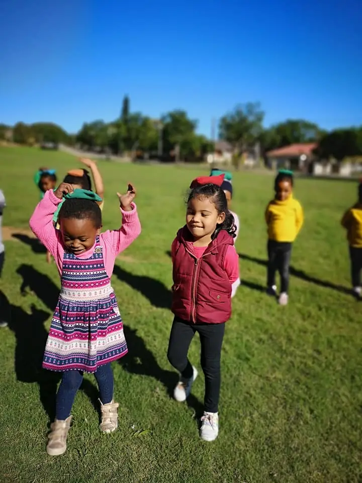 25 Fun Carpet Games for Preschool Kids