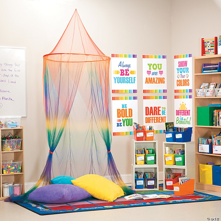 21 Colorful Preschool Classroom Decorations Ideas - OhMyClassroom.com