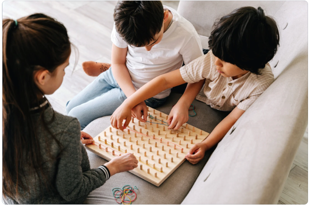 20 Brilliant Geoboard Activities for Kids