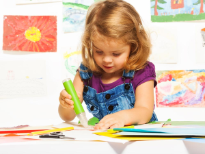 25 Delightful End of the Year Crafts for Preschoolers