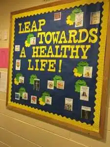 28 Creative New Year Bulletin Board Ideas 17 e5733c3422d079193de4b50ead7cda62