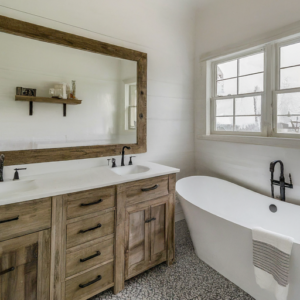 25 Farmhouse Bathroom Ideas