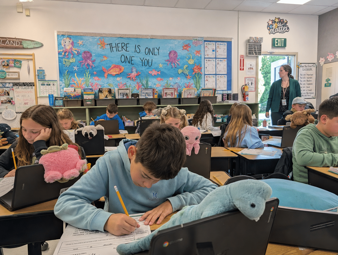 Teacher working with students in a Title I classroom